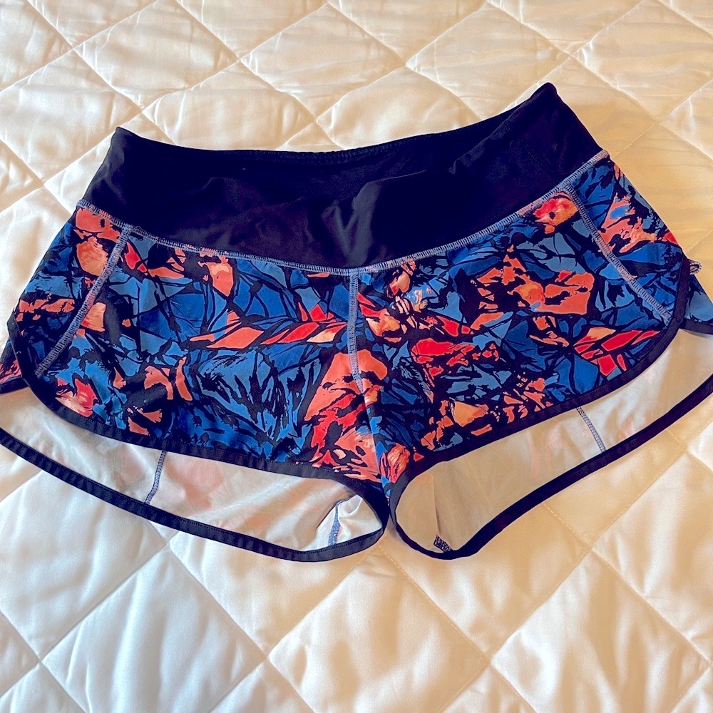 Lululemon Speed Short 2.5